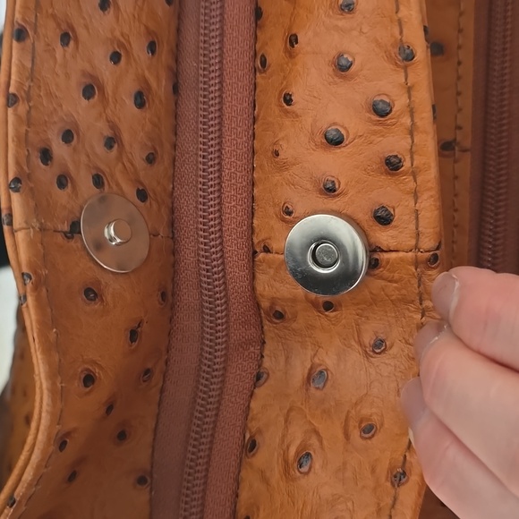 Ostrich Luggage Tote - Picture 3 of 6